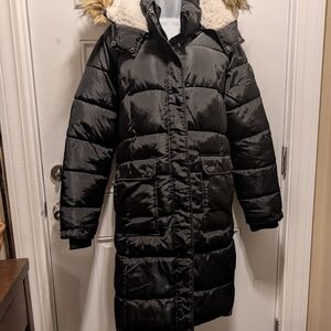 Madden Girl Black Puffer Coat with Faux Fur Trim